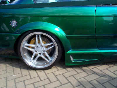 Arches custom made by autofashion to clear 19's