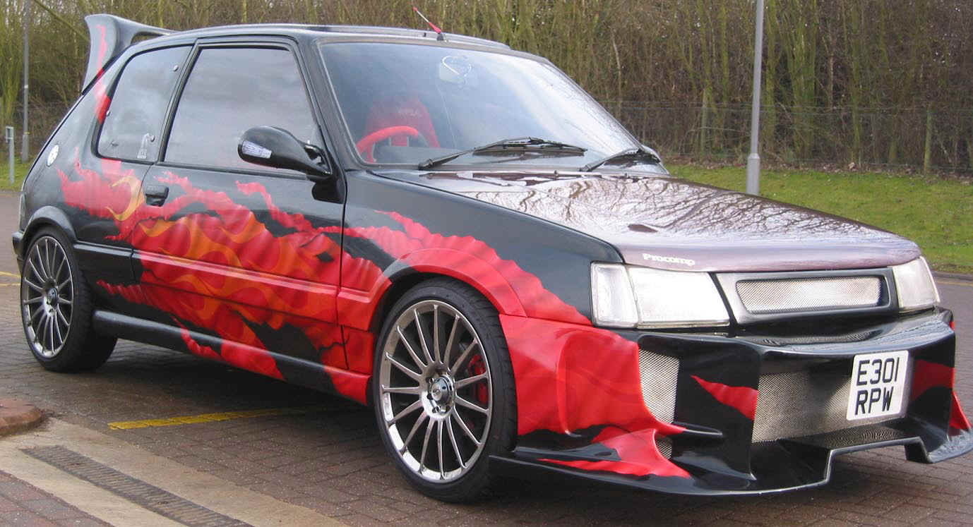 Revs Simon Johnston used Autofashion Orimental bumper on his Peugeot.