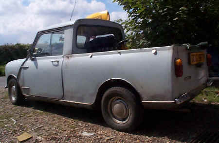 Pick-up definitely gagging for a bodykit
